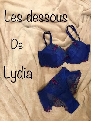 cover image of Les dessous de Lydia
